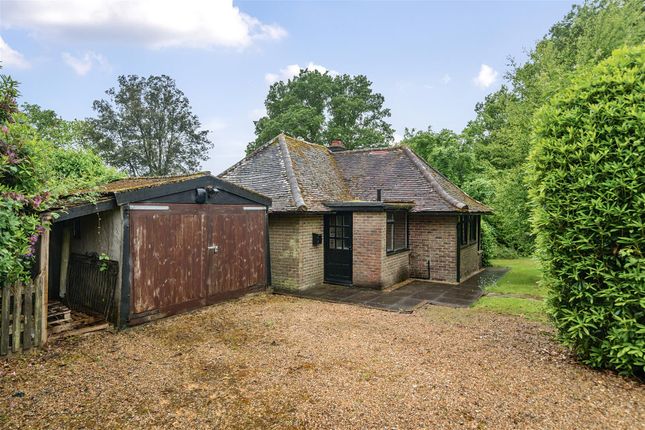 Thumbnail Bungalow for sale in Tennysons Lane, Haslemere