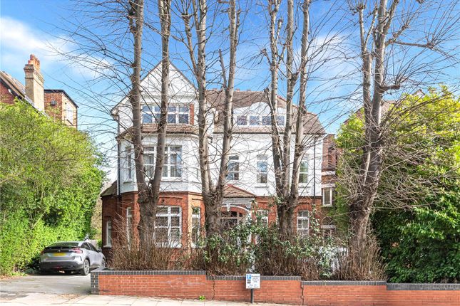 Flat 3, 19, Stanhope Road, Greater London photo 2