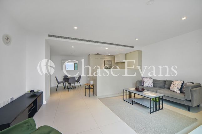 Flat 3405 West Tower, 1, Pan Peninsula, Canary Wharf photo 4