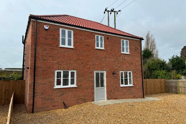 Thumbnail Detached house to rent in Elm Low Road, Elm, Wisbech