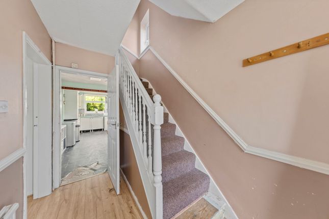 2 Hampton Drive, Warrington photo 4