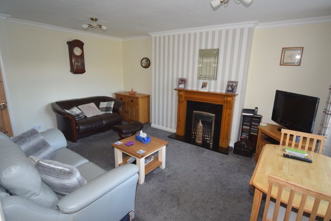 Hawkshead Gardens Barrow In Furness La14 2 Bedroom Semi Detached
