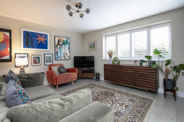Terraced house for sale in Consort Road, Nunhead