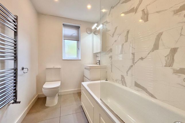 5, Nicolson Way, Sevenoaks photo 5
