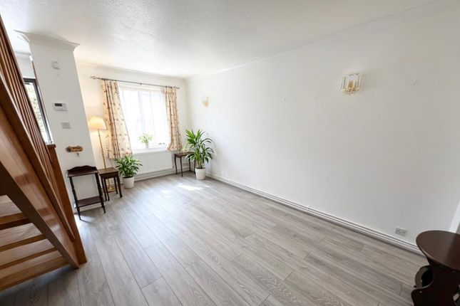 56, Pycroft Way, Edmonton photo 4