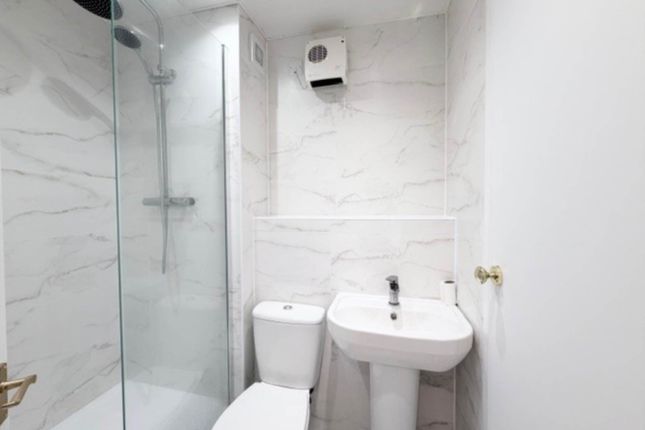 28, Harper Road, London photo 3