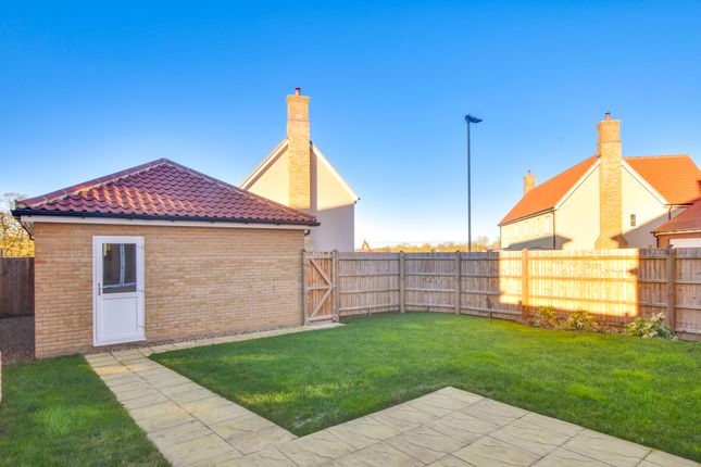 Plot 352 Kestrel, Woodlands Park Drive, Great Dunmow photo 3