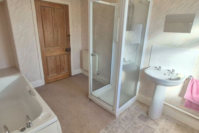 39 Oak Road, Scarborough photo 4