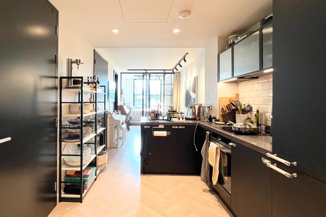 Apartment N1001, London photo 2