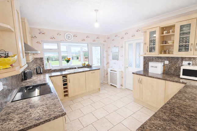 Meadow View, Oswestry photo 3