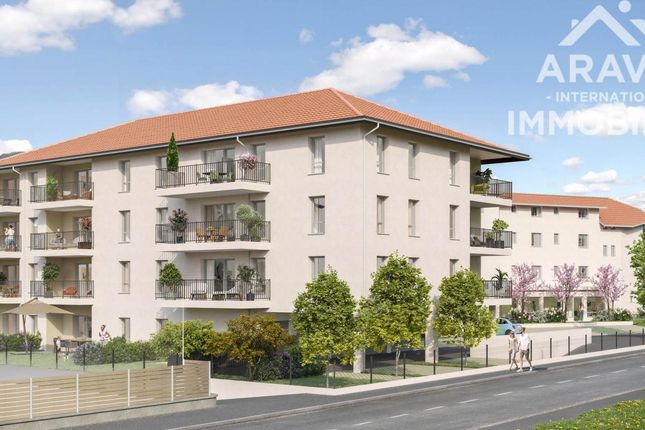Apartment for sale in Rhône-Alpes, Savoie, Albertville