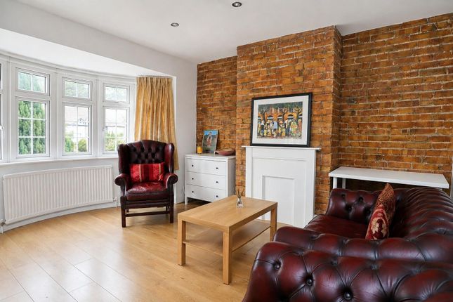 51B, Brighton Road, Coulsdon photo 2