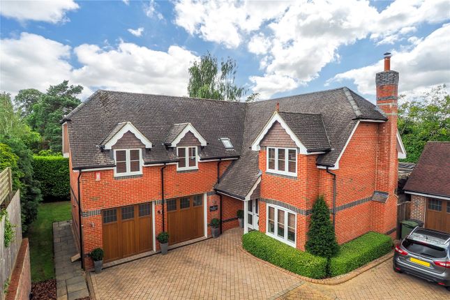 Detached house for sale in Highfield Gardens, Liss, Hampshire GU33