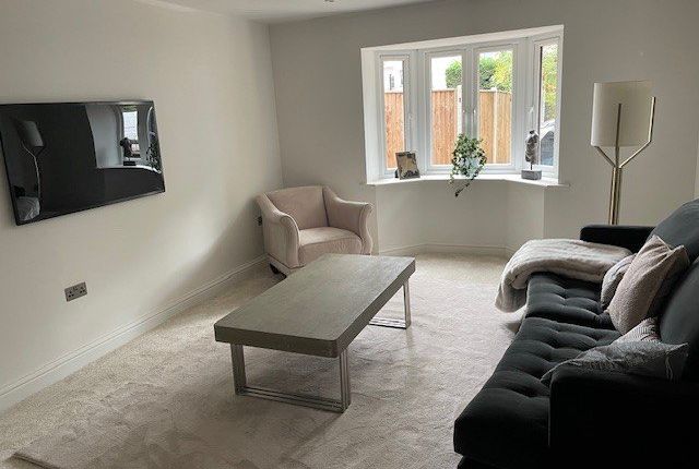 Low Noon - New Home,, Burpham Lane, Surrey photo 3