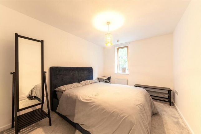 205, Bath House, 5, Arboretum Place, Barking photo 5