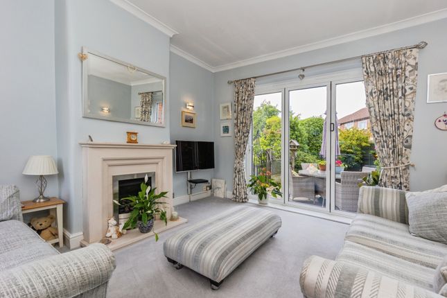 30, Roundwood Road, Manchester photo 3
