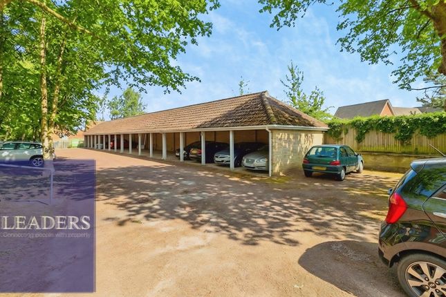 Flat 10, Cygnet Court,, Swan Street, Halstead photo 3