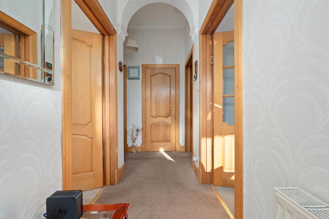 50, Carnock Road, Dunfermline photo 3