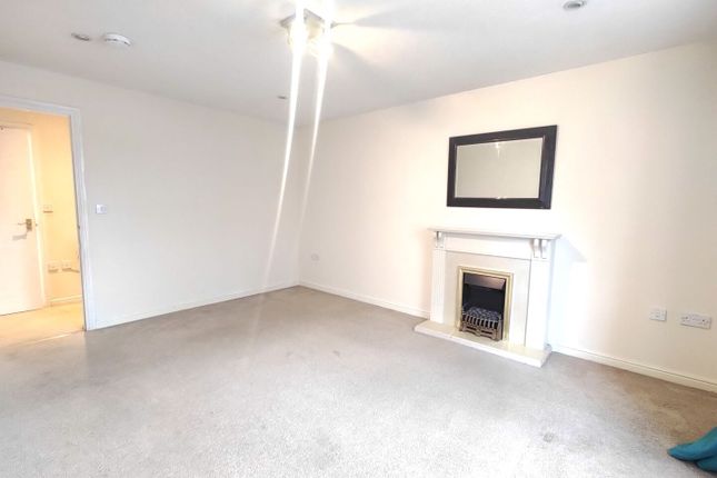 103, Erebus Drive, London photo 3