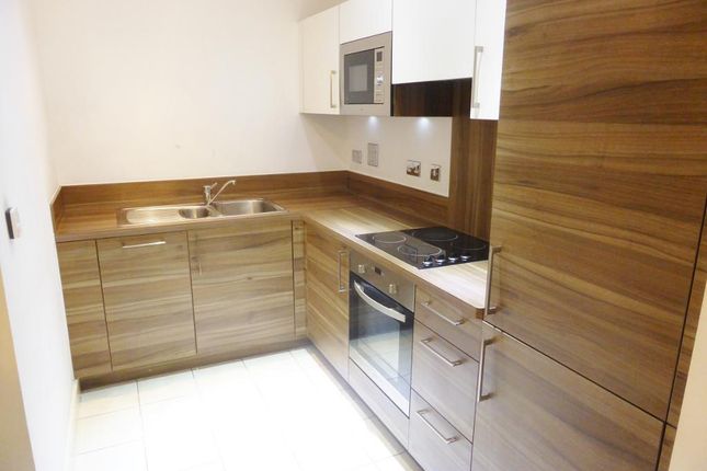 140, Connaught Heights, Royal Docks photo 3