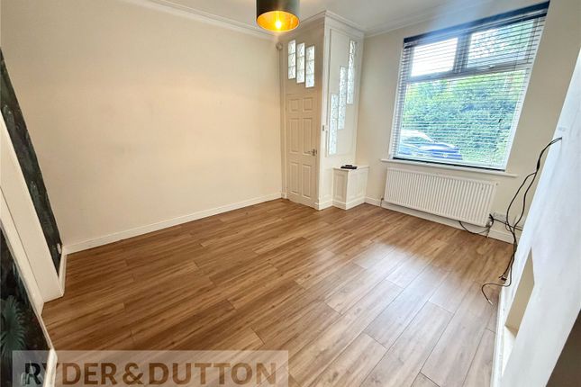 10, Daisy Street, Oldham photo 3