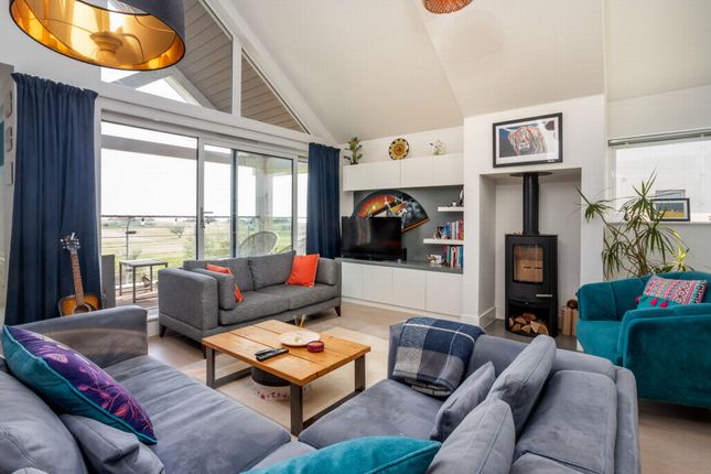 23, Imperial Gardens, Hythe photo 4