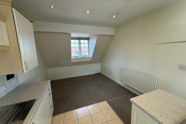 19, Falcon Court, SHEFFIELD photo 4