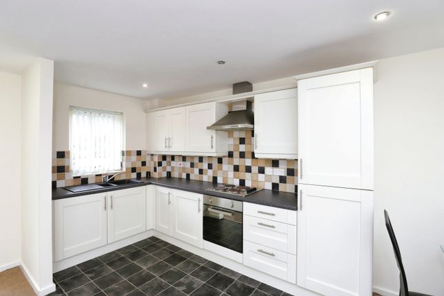 Flat for sale in Fishponds View, Sheffield, South Yorkshire