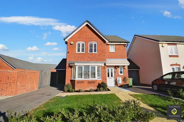 Thumbnail Detached house for sale in Bowthorpe Drive, Brockworth, Gloucester