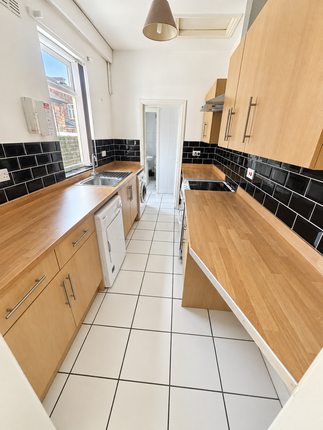 Crowther Street, Stoke-on-Trent photo 4
