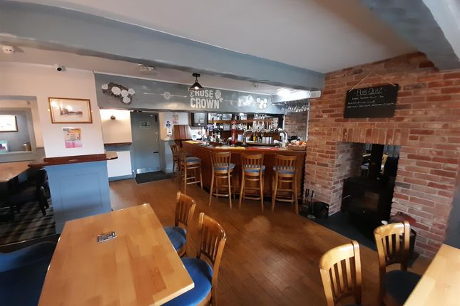 Thumbnail Pub/bar for sale in Licenced Trade, Pubs &amp; Clubs S36, Hoylandswaine, South Yorkshire