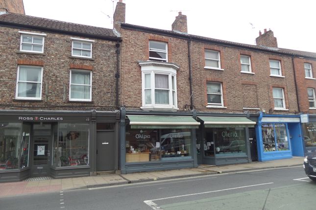 Retail premises to let in 78-80, Gillygate, York