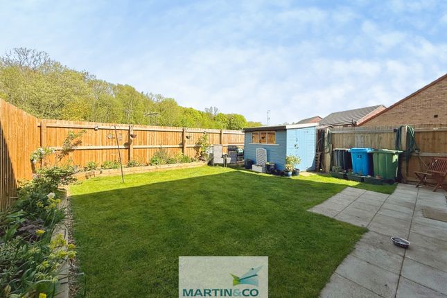 72, Lampman Way, Worksop photo 2
