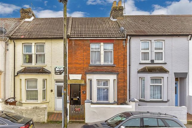 Thumbnail Terraced house for sale in Selbourne Road, Gillingham, Kent