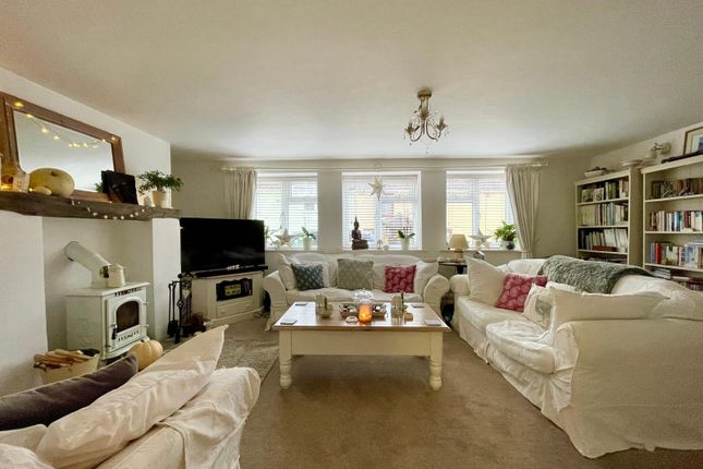 49, Dovecote Road, Wisbech photo 4
