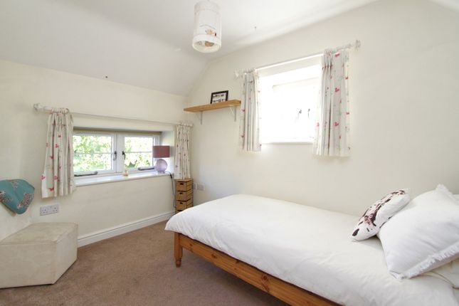 Cottage for sale in Woodhouse Avenue, Almondsbury