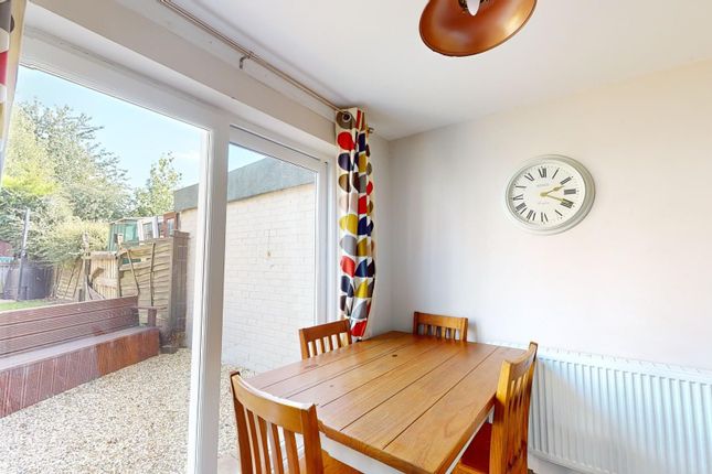 35, Rombalds View, Otley photo 4