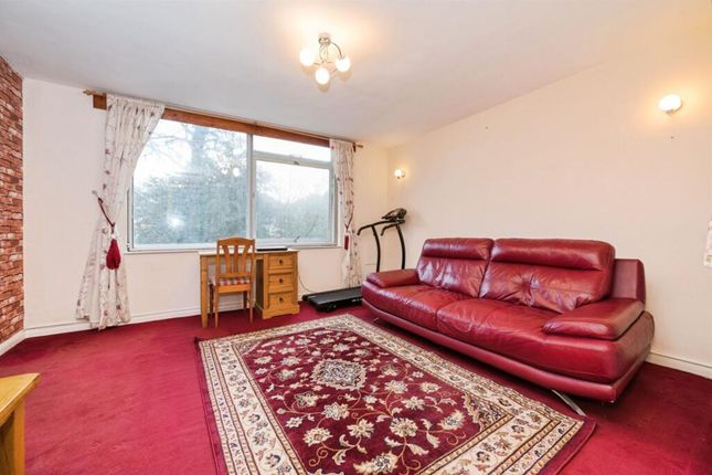 Flat 4, Chalfont Court Bracken Lane, Southampton photo 4