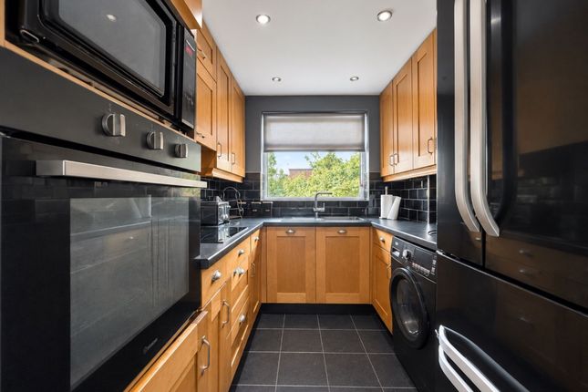 3 Sherwood Drive, Wirral photo 2