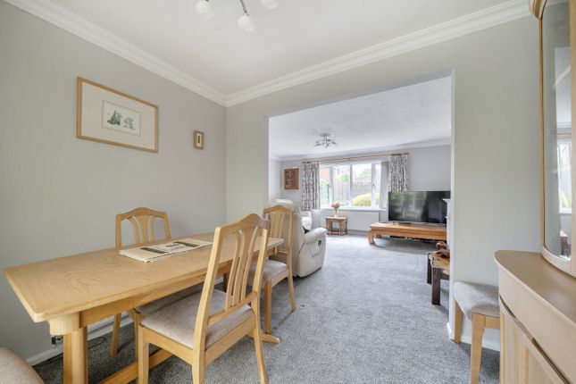 45, Furzehall Avenue, Hampshire photo 4