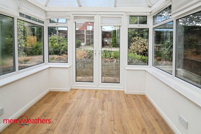 1, Harding Close, Rotherham photo 4