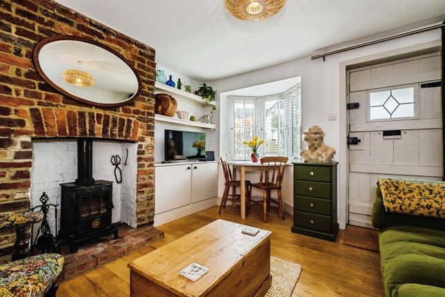 3, Sir Georges Place, West Sussex photo 2