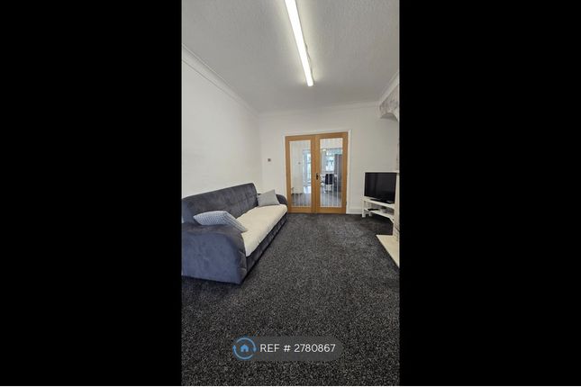St Leonards Road, Bradford photo 4