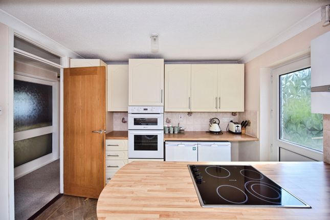 19, Franklin Drive, Maidstone photo 4