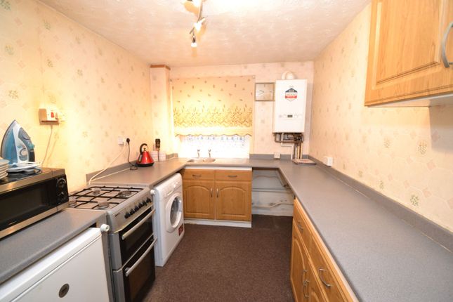 6 Anderson House, Fairview Court, Shipley photo 4