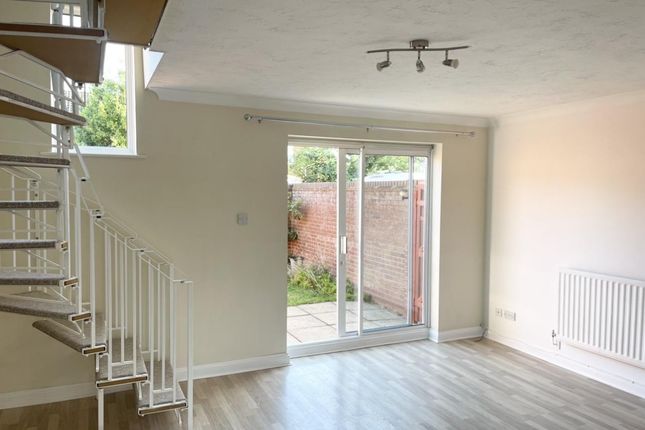 12, Heron Drive, Bicester photo 2