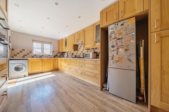 3 MEAD LANE, Witney, Witney photo 4