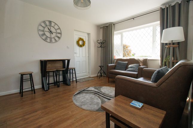 11, Dolphin Way, Gristhorpe photo 2