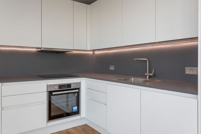 Thumbnail Flat to rent in 97 Premier House Canning Road, London