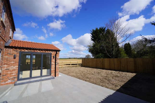 Plot 6, Holmes Park, Eastrington photo 3